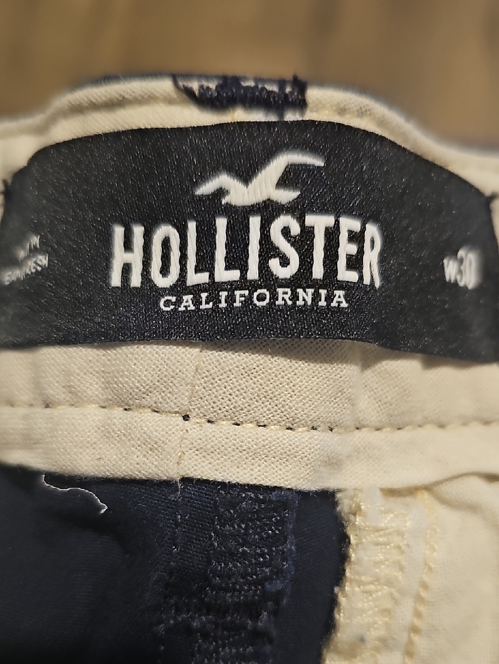 Hollister Men's Navy Flat-Front Chino Shorts Waist 30 Flex Summer Casual - Picture 2 of 5